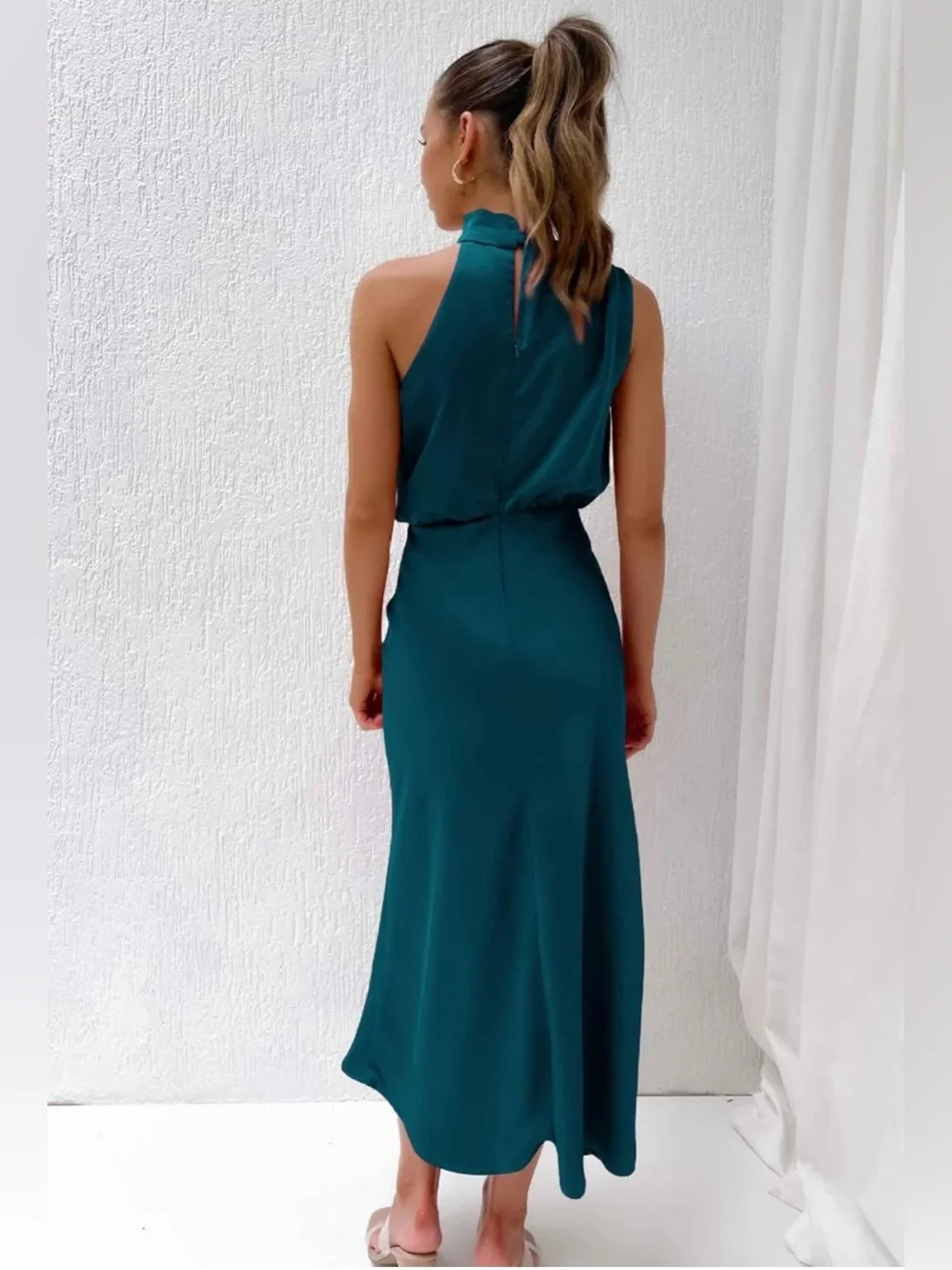 Sleeveless Teal High-Neck Satin Midi Dress - Picture 2 of 3